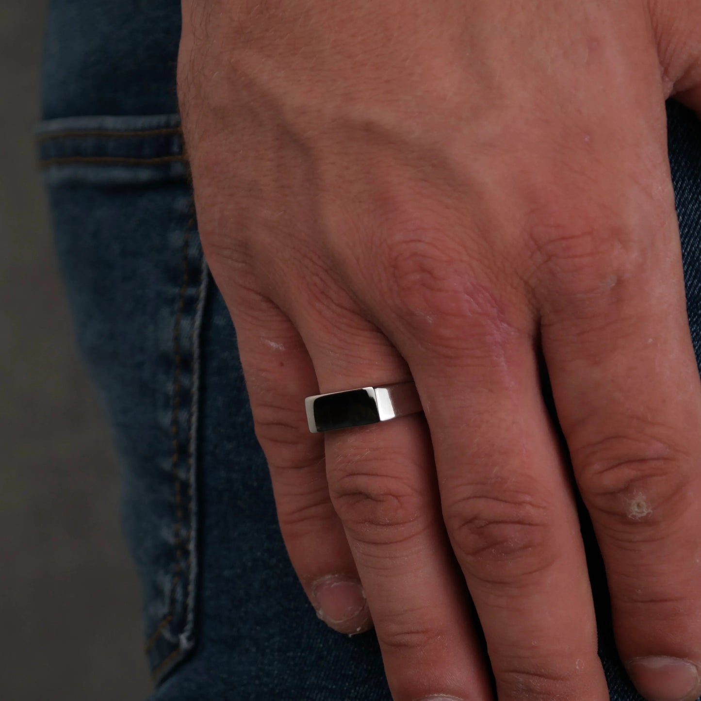 Rectangle Signet Ring (silver)