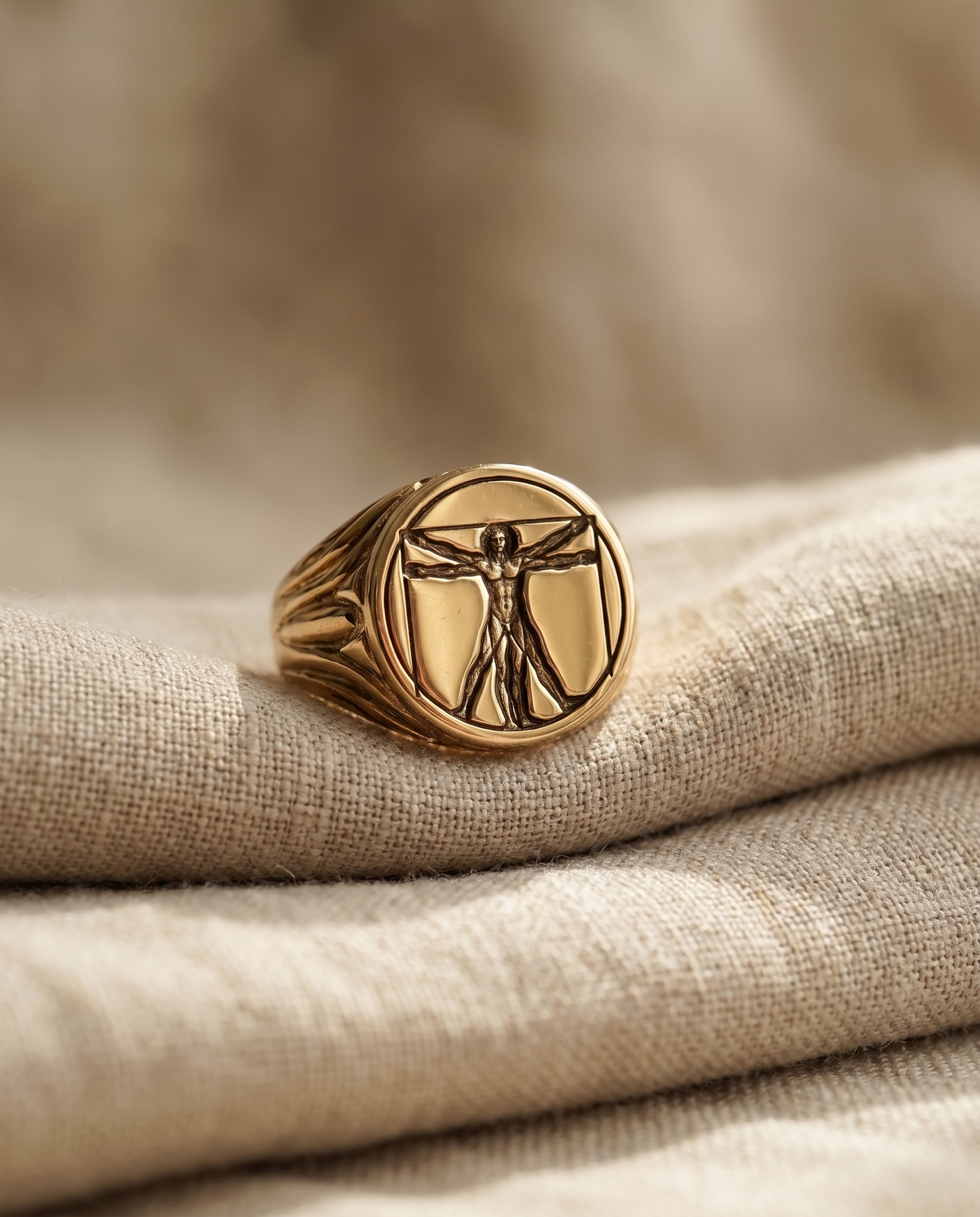Vitruvian Ring (Gold) - Macro