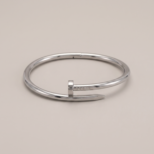 Signature Nail Armband zilver - studio