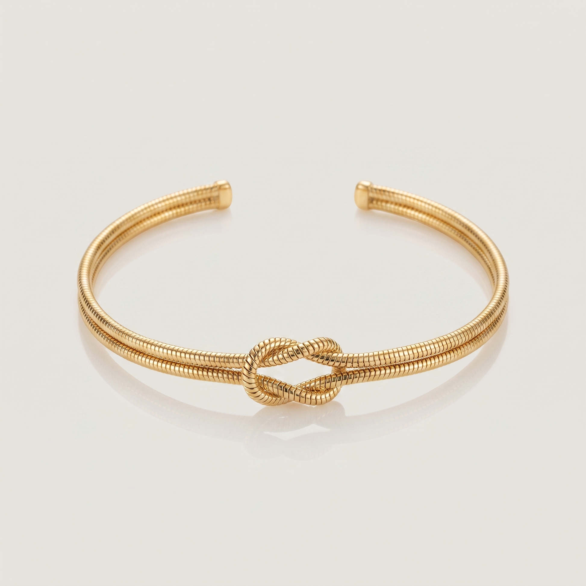 Never Ending Bracelet goud - studio