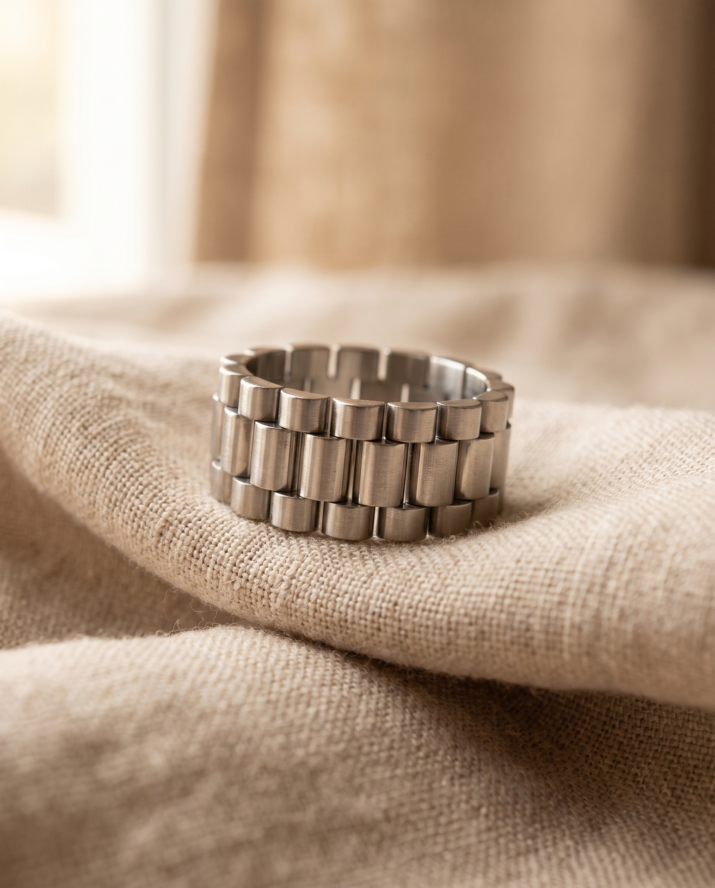 Rolex Ring (Silver) - Macro