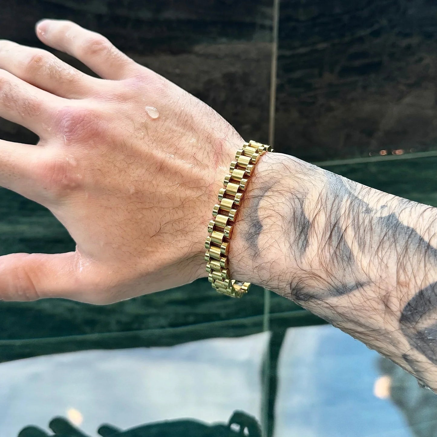 Rolex Bracelet (Gold)