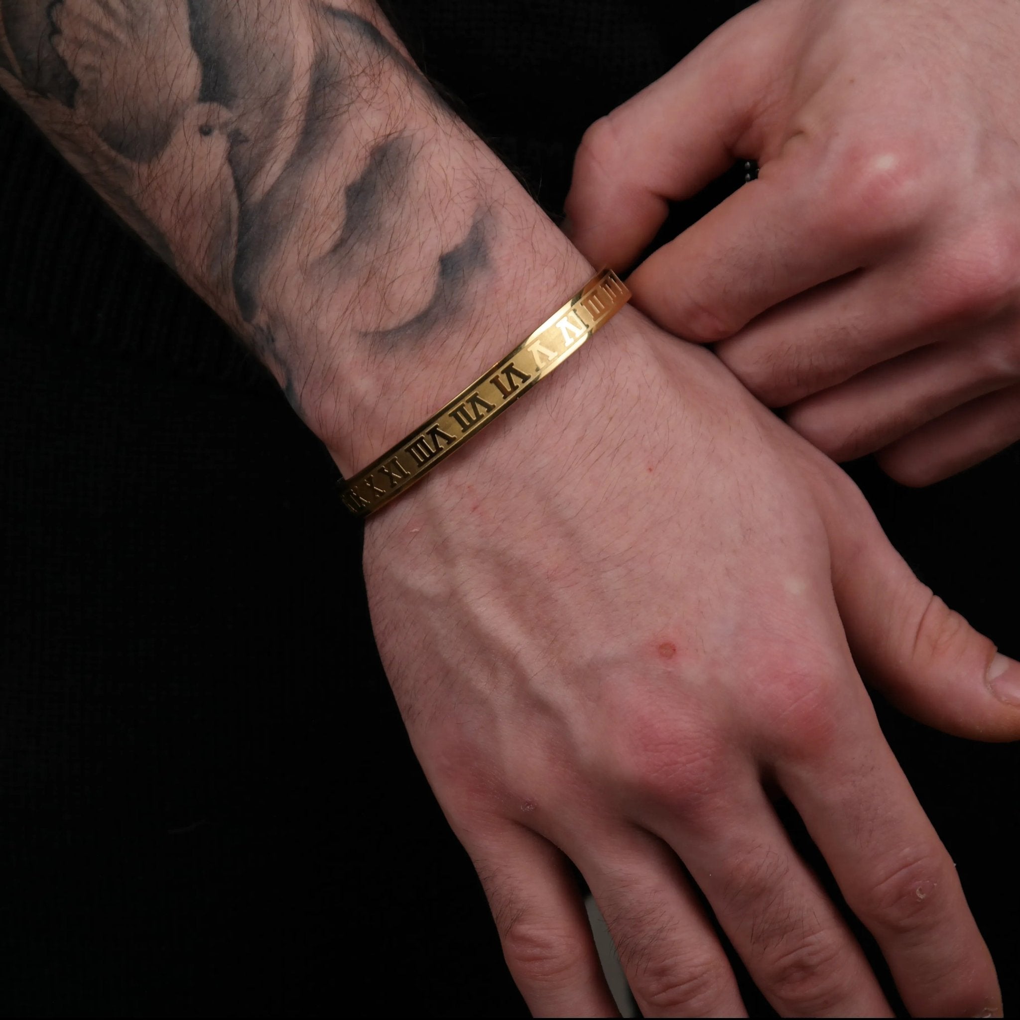 Rome Bracelet (Gold) - DeRuiterDR.