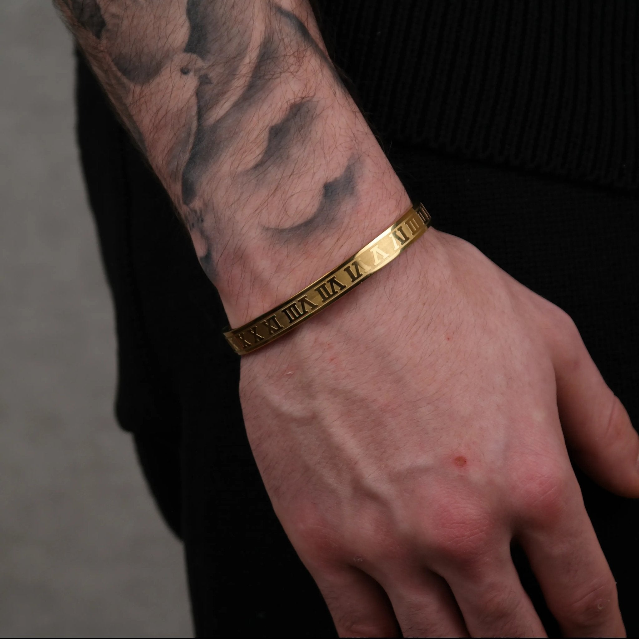 Rome Bracelet (Gold) - DeRuiterDR.